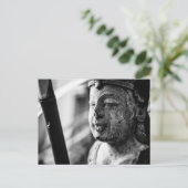 ザ・コレラ像とカタツムリの写真はがき ポストカード (スタンド正面)
