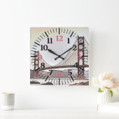 ザ・ゴールデンゲートブリッジ – サンフランシスコCA (ピンク) スクエア壁時計 (ホーム)