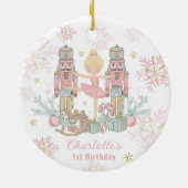 ザ・ナツクラッカーバレエ赤面ピンク1歳の誕生日 セラミックオーナメント (裏面)