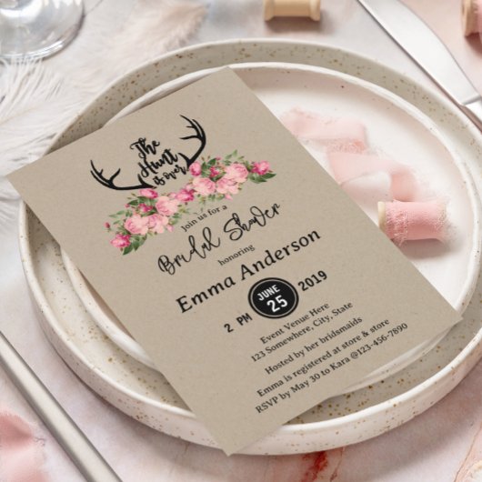 ザ・ハント・イズ・オーバー ブライダルシャワーのラスティック フローラル クラフト デザイン 招待状