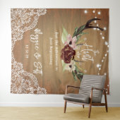 ザ・ラスティック・バーガンディ・フローラル・ボーホ・ハント・イズ・オーバー・ウェディング タペストリー (インサイチュ(横))