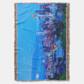 シアトすごいルのスカイライン近くに昇る月 スローブランケット (正面縦)