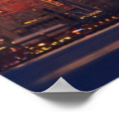 シアトルのダウンタウンのスカイライン上に満月が昇る ポスター (角)