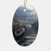 シアトルワシントン州の水辺地帯のピュージェットサウンドのオーナメント セラミックオーナメント (左)