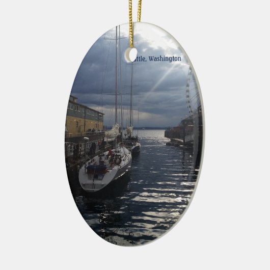 シアトルワシントン州の水辺地帯のピュージェットサウンドのオーナメント セラミックオーナメント (左)