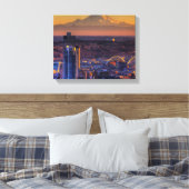 シアトル・ダウンタウンのシティスケープ・ビュー、サッカー キャンバスプリント (インサイチュ (寝室))