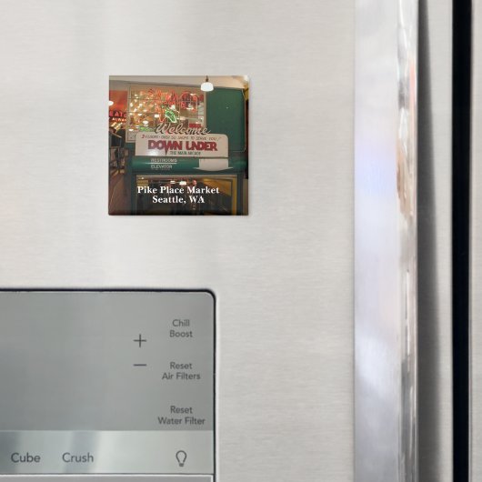 シアトル、ワシントンインテリアオブパイクプレイスマーケット マグネット (インサイチュ (冷蔵庫))