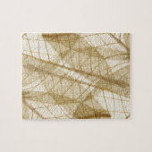 シアーなクリームベージュのレースの葉 ジグソーパズル (横)