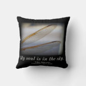 シェイクスピア・ソウル引用文ドラゴンフライ・ウィングス クッション (裏面)