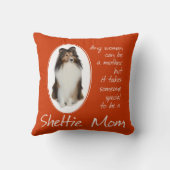シェットランド・シープドッグのお母さんの枕 クッション (裏面)