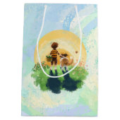 シェットランド・ シープドッグ犬と少年が夕日に入る ミディアムペーパーバッグ (裏面)