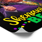 シェナニガンがトランプを始めようマルディグラスメンズ ポスター (角)