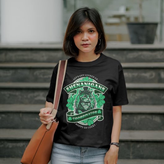 シェナニガンスのコーディネーター聖パトリックの日 Tシャツ