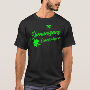 シェナニガンズコーディネーター先生St patricks day Tシャツ