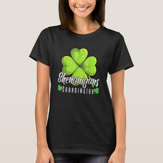 シェナニガンズコーディネーターHappy St Patrick's Day Tシャツ (正面)