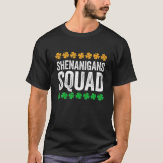 シェナニガンズスクワッドティーマッチングセントパトリックの日のIr Tシャツ