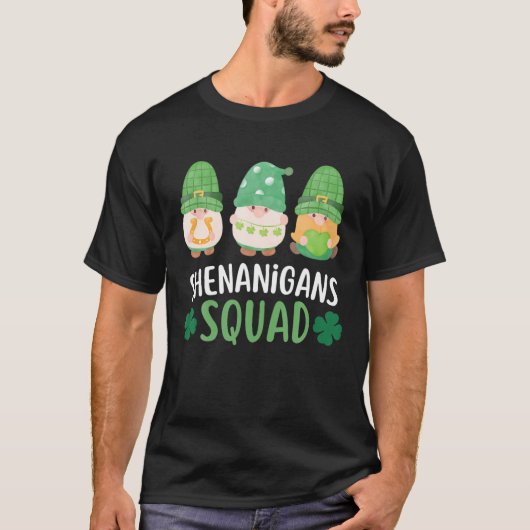 シェナニガンズスクワッドSt patricks dayグノムおもしろいサン Tシャツ (正面)