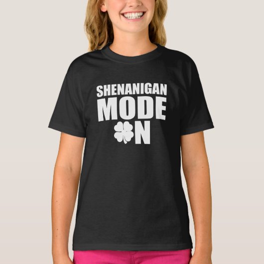 シェナニガンモードオン Tシャツ (正面)