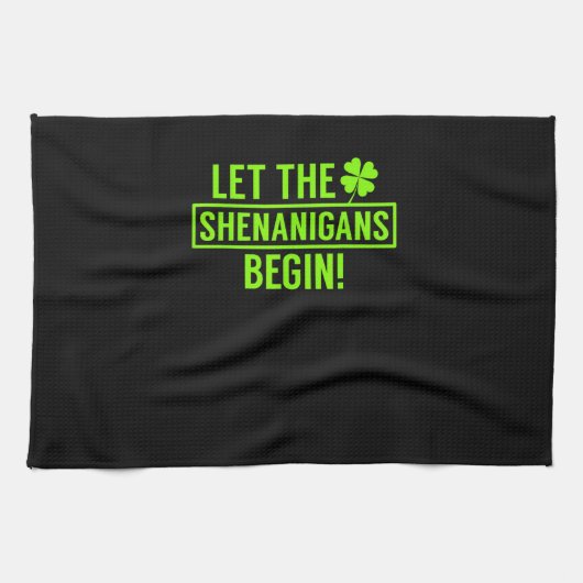 シェナニ人にSt patricksTおもしろいシャーを始めさせる キッチンタオル (横)