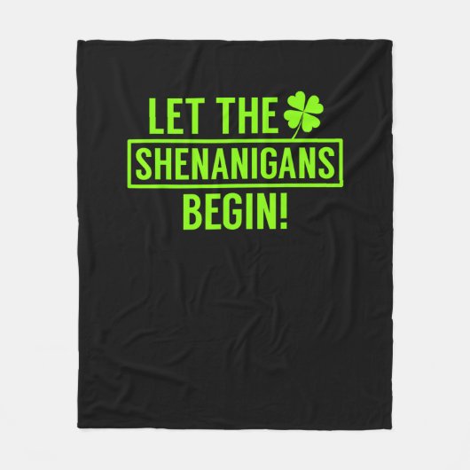 シェナニ人にSt patricksTおもしろいシャーを始めさせる フリースブランケット (正面)