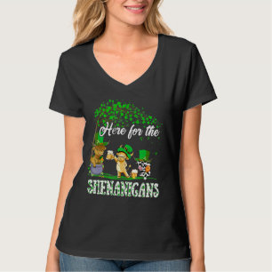 シェナニ人のレプレシャン牛の聖パトリックのために Tシャツ