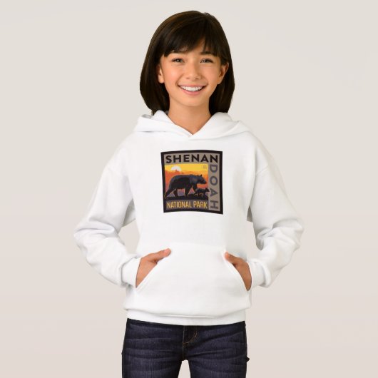 シェナンドア国立公園 |ママベア&カブス (正面フル)