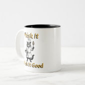 シェフおもしろいに扮した猫 ツートーンマグカップ (正面左)