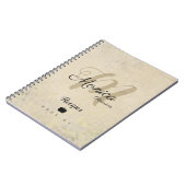 シェフのレシピにスタイリッシュベージュのモノグラム ノートブック (左側)