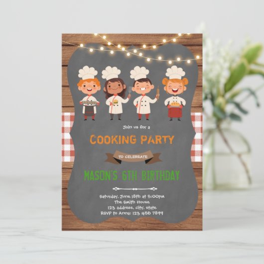 シェフの料理と焼き菓子の誕生日テーマ 招待状 (スタンド正面)