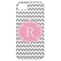 シェブロンのすべての女の子のシックなピンクおよび灰色のモノグラム
