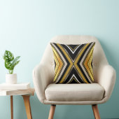 シェブロンのアールデコの黒の金ゴールドのクッションの枕 クッション (椅子)