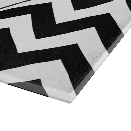 シェブロンのカスタムでモノグラムので大きく黒いデザイン カッティングボード (角)
