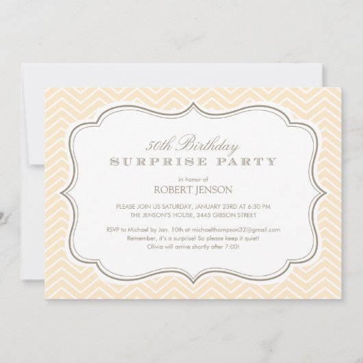 シェブロンのストライプの驚きのパーティの招待状 招待状 (正面)