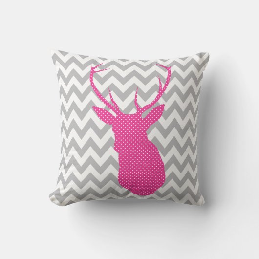シェブロンのピンクおよび白い水玉模様のシカのシルエット クッション (正面)