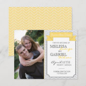 シェブロンのモダンな保存日付の黄色 セーブザデート (正面/裏面)