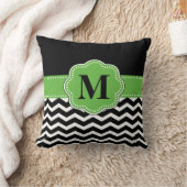 シェブロンの黒い緑の枕 クッション (ブランケット)