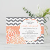 シェブロンモダンフローラベビー又はブライダルシャワー桃 招待状 (スタンド正面)