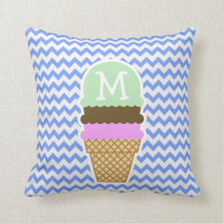 シェブロン青いパターン; アイスクリームコーン クッション
