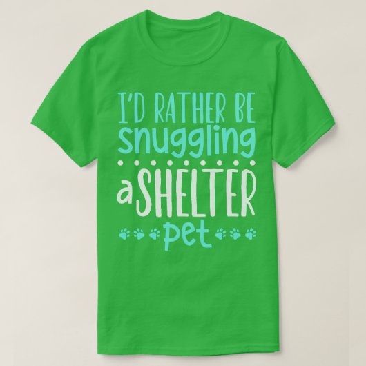 シェルターのペットを抱っこする 動物シェルターの職員 Tシャツ (デザイン正面)