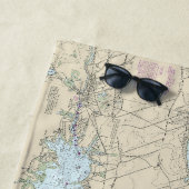 シェルター島のサウンドとペコニック湾のチャート ビーチタオル (インサイチュ)