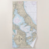 シェルター島のサウンドとペコニック湾のチャート ビーチタオル (正面)