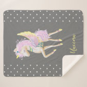 シェルパ毛布は可愛いユニコーンが特徴。 シェルパブランケット (正面(横))