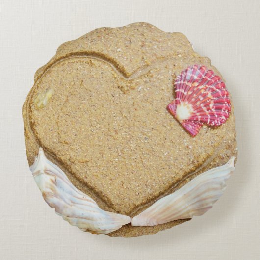 シェル&ビーチカスタムウェディングピロー上の2ハート ラウンドクッション (裏面)