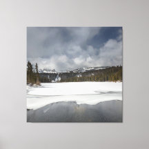 シエラネバダの湖