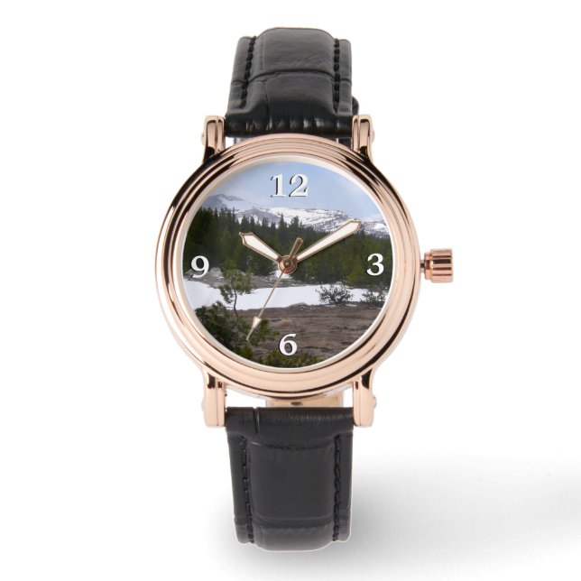 シエラネバダ山脈とヨセミテの雪 腕時計 (正面)