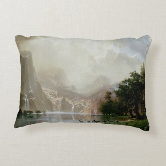 『シエラネバダ山脈にて』(びーえすたど)、アルバート・ビアスタット アクセントクッション (裏面)