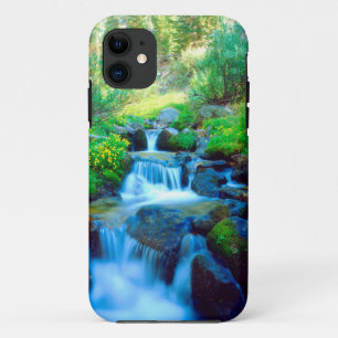 シエラネバダ山脈のスカイメドウズ iPhone 11 ケース