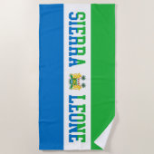 シエラレオネ国旗とエンブレムビーチタオル ビーチタオル (正面)