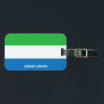 シエラレオネ国旗の愛国心 ラゲッジタグ<br><div class="desc">シエラレオネ国旗シエラレオネ国旗がラベルの片側に印刷された愛国的な荷物タグ。フォントと書の国の名鮮やか前は、下部のデザインに統合されている。文字は「it!」機能を使カスタマイズ用して完全にカスタマイズ可能。情報の他の側のラベルはあなたの情報のために予約されている。この愛らしいシエラレオネ荷物タグは、あなたの旅行バッグのための完璧なコンパニオンであり、任意の大事な行事のための素敵な贈り物。©世界の国</div>