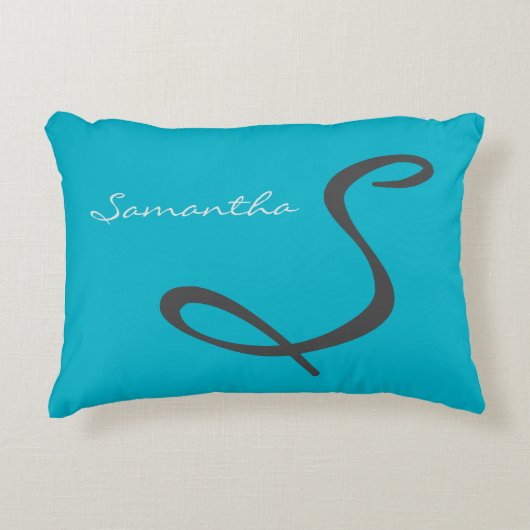 シエレガントッシンプルクトレンディーモノグラムティール（緑がかった色） アクセントクッション (正面)